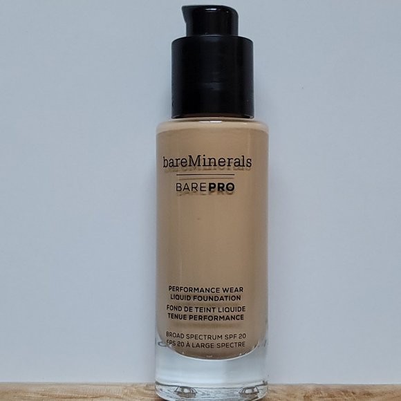 bareMinerals BarePro CAMEL 17 Foundation